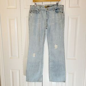 Old Navy Boy-cut  Light wash jeans.